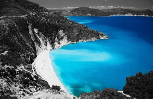 17-greek-beack-blue-color-splash