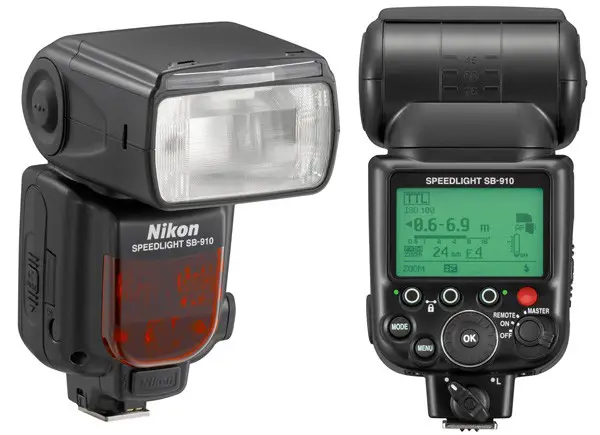 Much like its rival, the SB-910 comes with a vast array of features