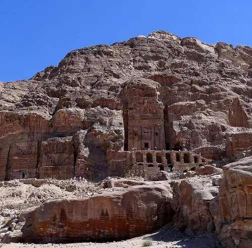 Scale Petra