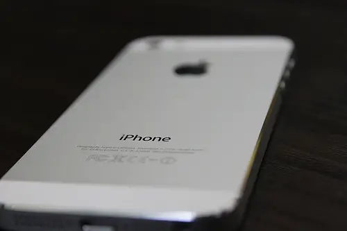 iPhone 5 flat