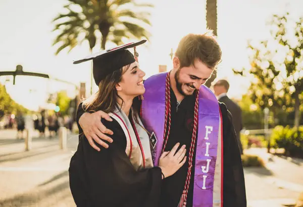 graduate with girlfriend
