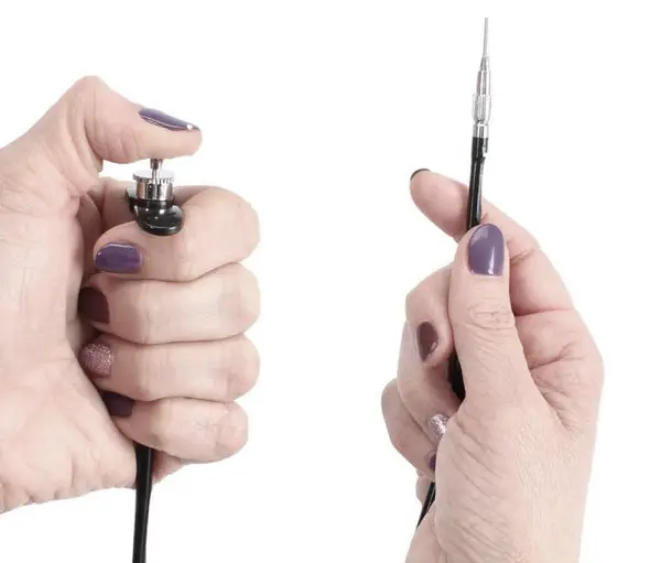 cable release used with left hand